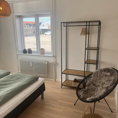 Ny Laekker Pa Havnen Thyborøn